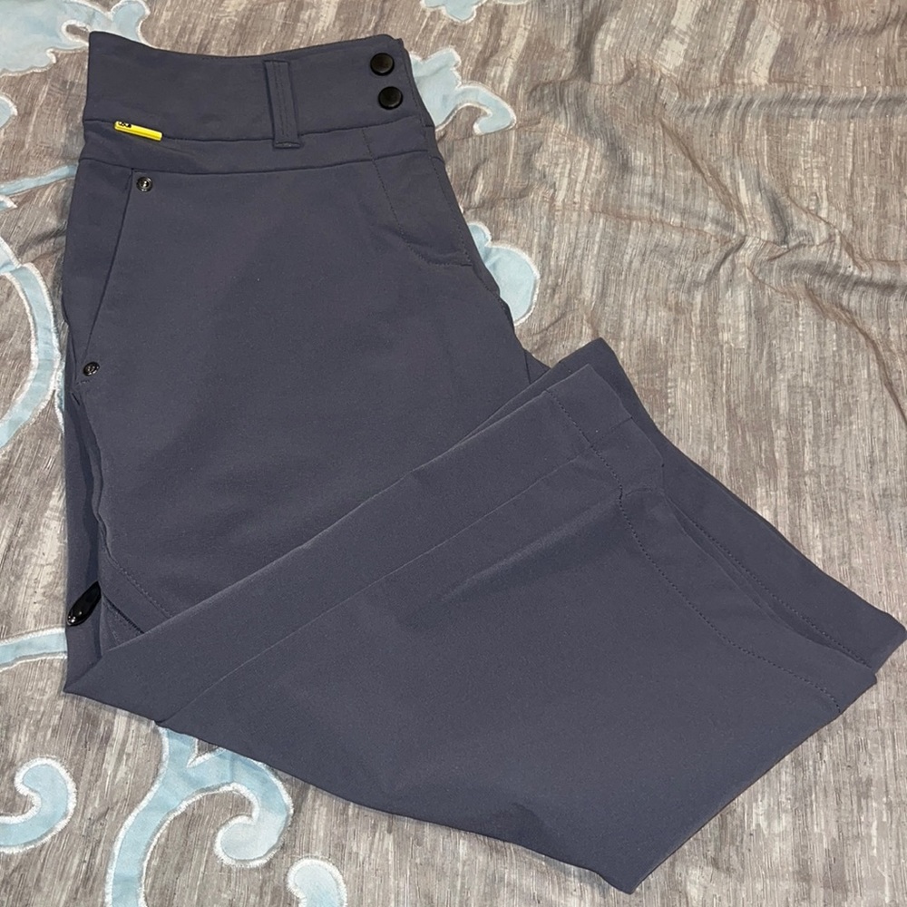Lole Capri Pants Explore Gray UPF 50+ Wicking Natural Size 2 EUC